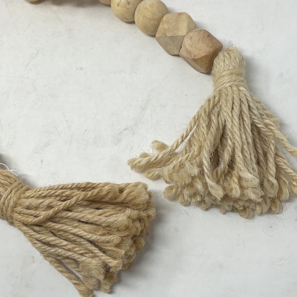 NWT Anokha 6 ft. Wooden Geometric Beaded Garland  with Tassels - Picture 4 of 8